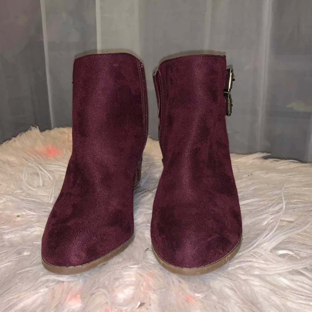 Ankle bootie
